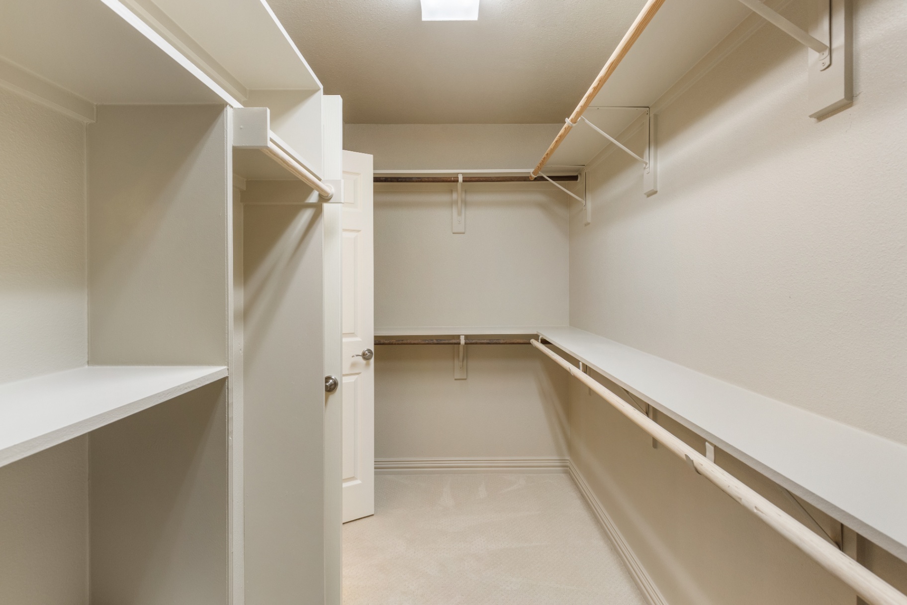 Spacious secondary walk-in closet